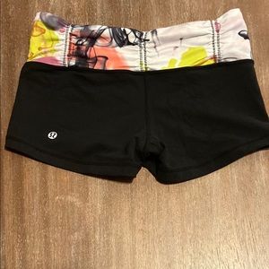 Lululemon Wunder Under 1” Tie Dye Waist Shorts